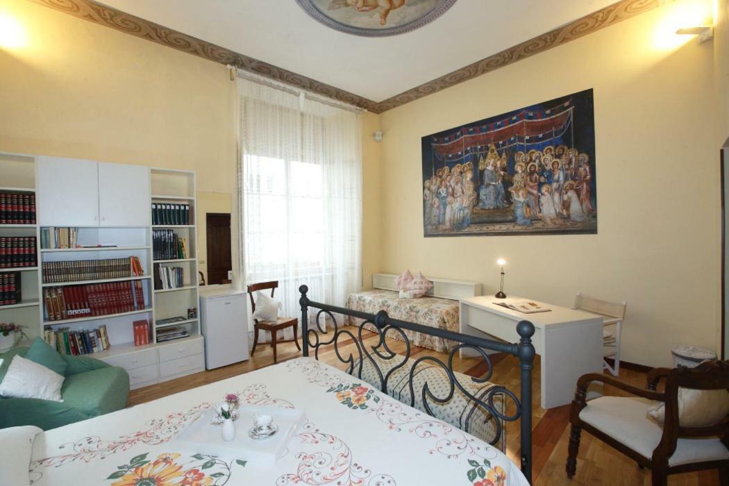 Residenza D'Epoca Montanini Bed & Breakfast Siena Ngoại thất bức ảnh