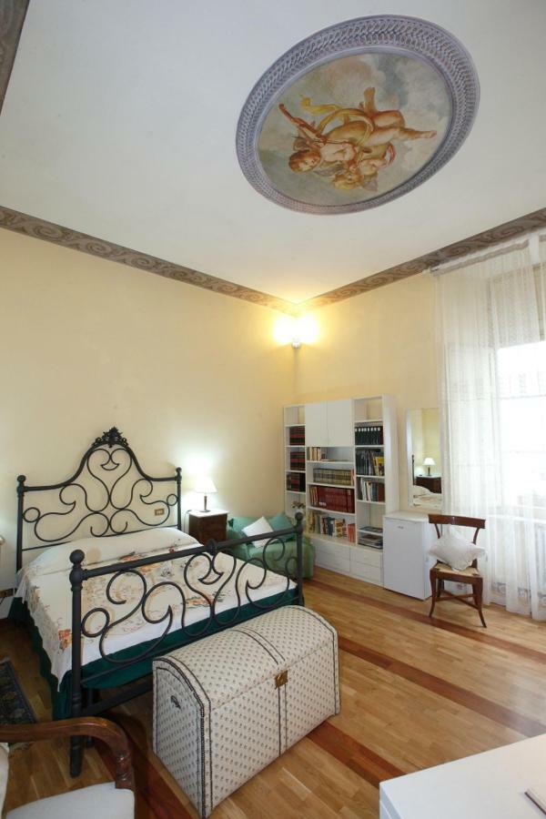 Residenza D'Epoca Montanini Bed & Breakfast Siena Ngoại thất bức ảnh